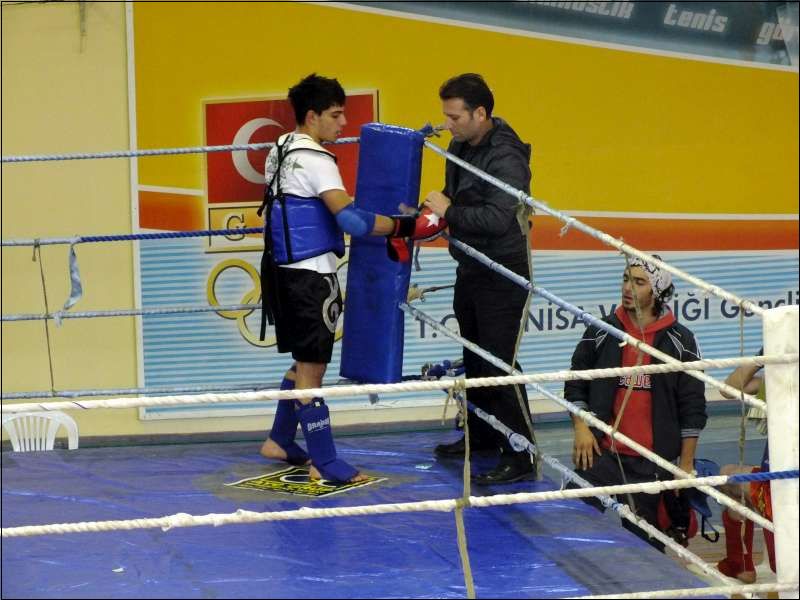 Aziz YILDIZ 67kg Muay Thai-FINAL